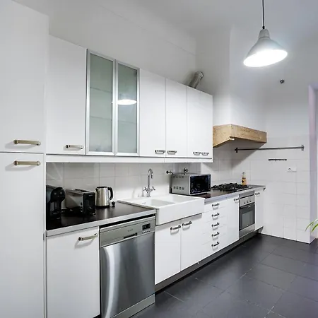 Apartament Family Comfort In Principe Real Ac And Parking